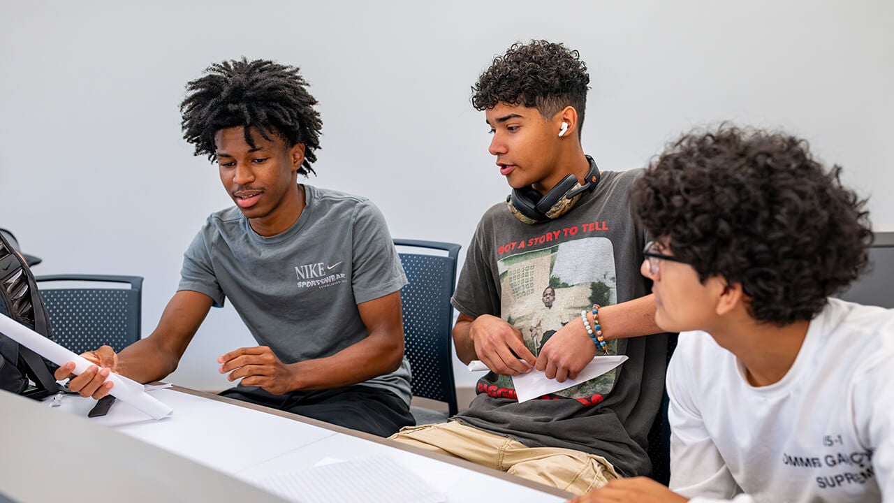 Students working together on project