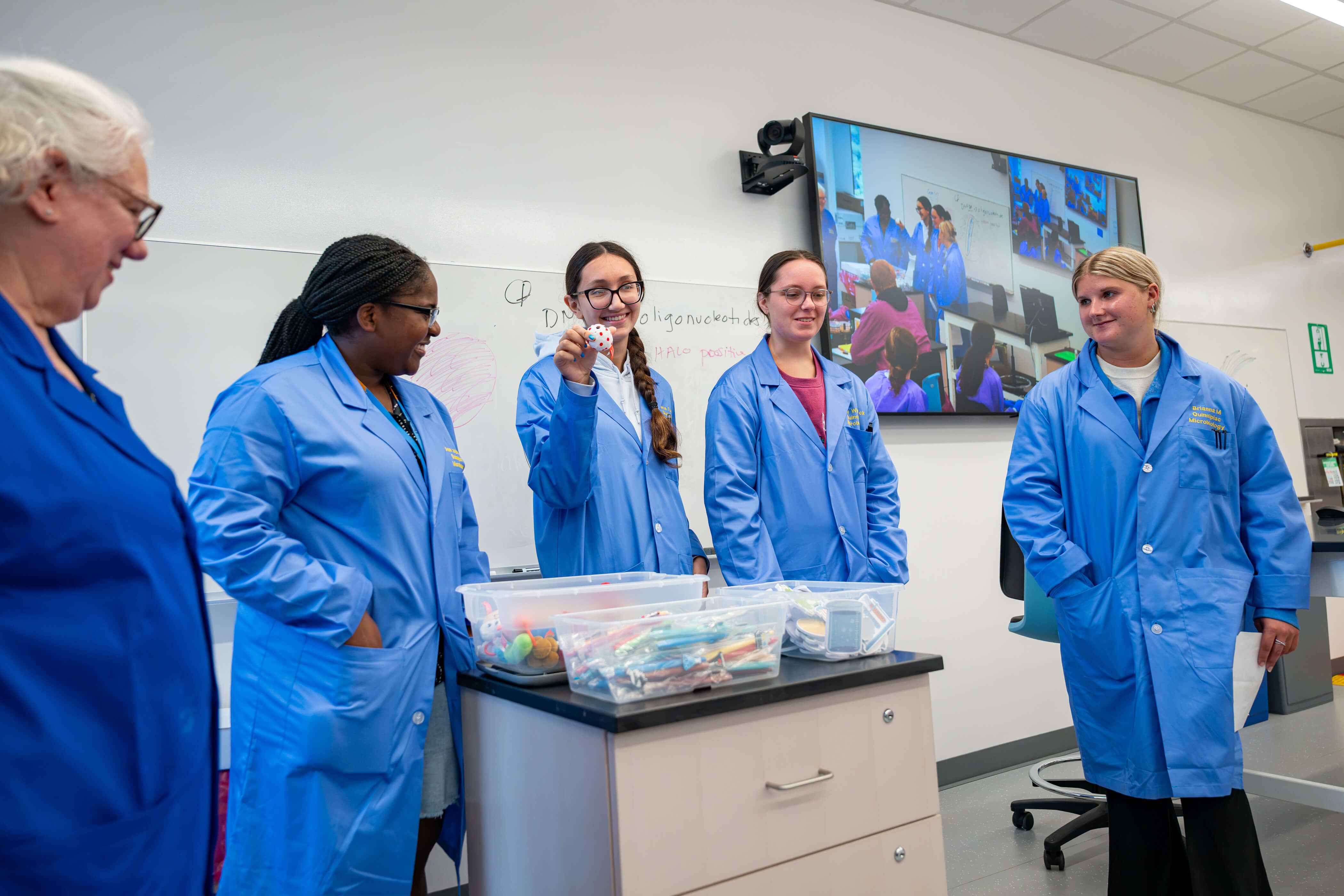 Student leaders in the SITE lab